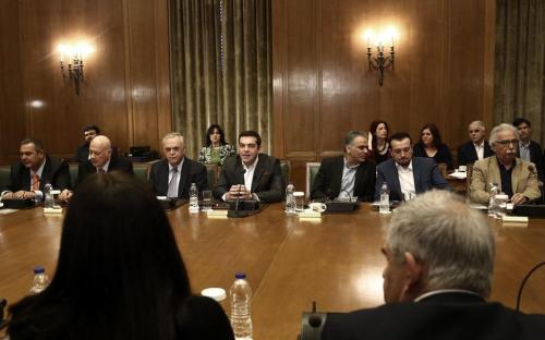 tsipras-al-ypoyrgiko-symvoylio-thumb-large