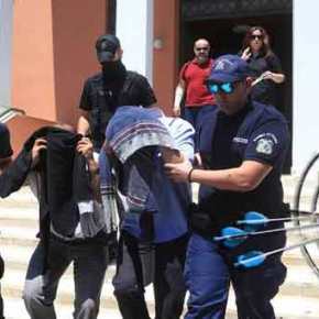 H Αθήνα «λύγισε» από τις τουρκικές απειλές: Εκδίδονται οι άλλοι τρεις φυγάδες Τούρκοι&nbsp;στρατιωτικοί