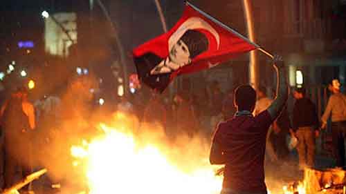 hall20130604074705977