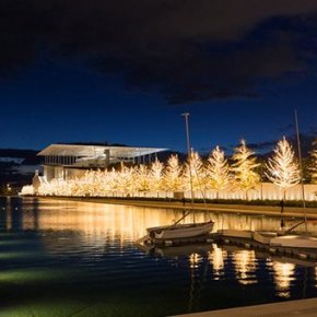 Πρωτοχρονιά στο Ίδρυμα Σταύρος Νιάρχος με μουσική και πυροτεχνήματα Υπαίθριο πάρτυ με πολύ μουσική, χορό, κεράσματα, εκπλήξεις και πολύχρωμα πυροτεχνήματα που θα φωτίσουν τον αθηναϊκό&nbsp;ουρανό.