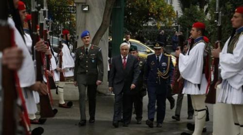 pavlopoulos-evzones-630x351