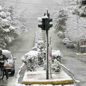 «Επέλαση» χιονιά: Τι προβλέπουν οι μετεωρολόγοι για το επόμενο τριήμερο (φωτό,&nbsp;βίντεο)