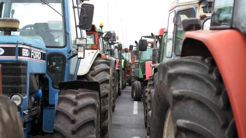 oi-agrotes-kleinoun-epaoriston-to-telwneio-euzwnwn_w_l