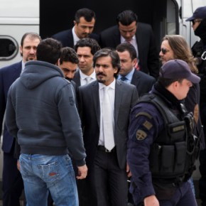 Ελεύθεροι οι 8 Τούρκοι στρατιωτικοί – Δεν θα εκδοθούν στην&nbsp;Τουρκία