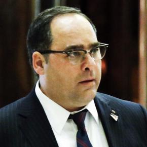 Ο ομογενής Τζορτζ Τζιτζίκος, αναπληρωτής βοηθός του Τραμπ στον Λευκό&nbsp;Οίκο