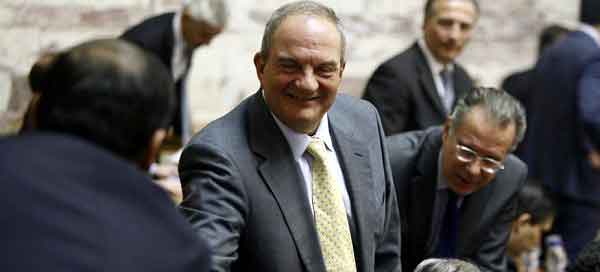 %cf%83%cf%85%ce%bd%ce%b5%ce%b4%cf%81%ce%af%ce%b1%cf%83%ce%b7-%ce%ba%ce%bf-%ce%bd%ce%b4-3-%ce%ba%ce%b1%cf%81%ce%b1%ce%bc%ce%b1%ce%bd%ce%bb%ce%ae%cf%82-2-925x420-600x272