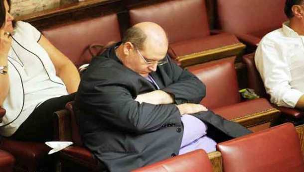 %cf%86%ce%b9%ce%bb%ce%b7%cf%82_53