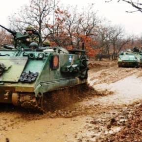 Επιχειρησιακή εκπαίδευση της 30η Μ/Κ Ταξιαρχίας με… Μ&nbsp;-113