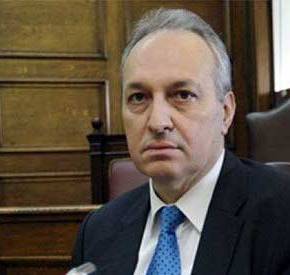 ΤΟ ΤΕΛΕΥΤΑΙΟ ΑΝΤΙΟ ΣΤΟΝ ΜΠΑΣΙΑΚΟ ΣΤΗΝ ΒΟΥΛΗ – Τα δάκρυα βουλευτή του ΠΑΣΟΚ&nbsp;(video)