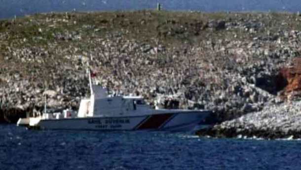 imia_tourkiko_skafos