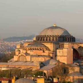 Οι Τούρκοι απαιτούν την άμεση αποκατάσταση του τζαμιού στο Διδυμότειχο – Μετατρέπουν όμως την Αγία Σοφία σε&nbsp;τζαμί!