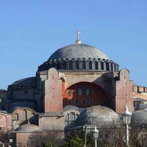 ΟΤΑΝ Ο ΑΚΑΘΙΣΤΟΣ ΥΜΝΟΣ ΘΑ ΑΚΟΥΣΤΕΙ ΞΑΝΑ ΕΚΕΙ… (2&nbsp;βίντεο)