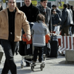 ΚΟΠΡΙΤΕΣ! ΑΤΙΜΗ ΦΑΡΑ!! ΣΟΚ!! Το 1/5 του προϋπολογισμού της Αλβανίας καλύπτεται από τα&nbsp;εμβάσματα…