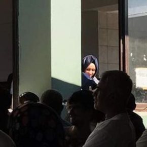 Ο Μουζάλας έφερε την κόρη του Τούρκου πρωθυπουργού να επιθεωρήσει τους πρόσφυγες! νώ είναι ανοιχτά όλα τα μέτωπα και οι τουρκικές προκλήσεις&nbsp;συνεχείς