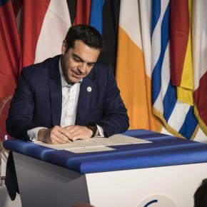 Η «επανάσταση» στη Ρώμη και η συνθηκολόγηση στις Βρυξέλλες -Από τη Ρώμη, όπου ο Αλ.Τσίπρας πίστευε ότι θα βρει το αντικλείδι για τη συμφωνία, επιστρέφει στις Βρυξέλλες, εκεί που είναι το κλειδί για να κλείσει η&nbsp;διαπραγμάτευση