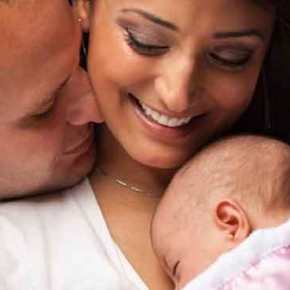 ΝΥ Τimes: «Η Ελλάδα πεθαίνει λόγω Μνημονίων – Οι Ελληνίδες φοβούνται να κάνουν&nbsp;παιδιά»