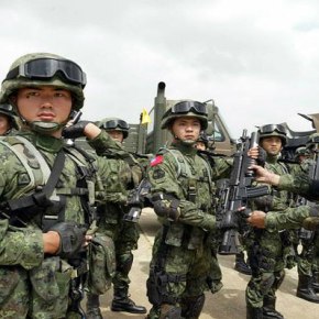 Κίνα προς ΗΠΑ: «Όποιος προκαλέσει σύγκρουση στην κορεατική χερσόνησο θα πληρώσει και το τίμημα»&nbsp;(βίντεο)