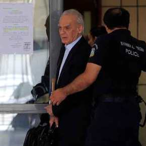 Αποφυλακίζεται ο Ακης Τσοχατζόπουλος – Εξασφάλισε τα χρήματα της&nbsp;εγγύησης