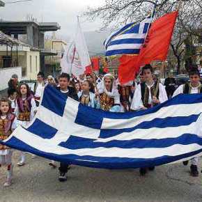 Πογκρόμ κατά Ελλήνων από εθνικιστές Αλβανούς στη Β.Ηπειρο – Πυρπολούν τα εθνικά μας&nbsp;σύμβολα