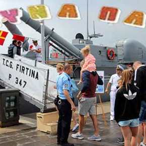 ΤΟΥΡΚΙΚΟ ΤΟΥΡΙΣΤΙΚΟ ΣΟΟΥ ΜΕ ΤΗΝ ΑΣΚΗΣΗ ΘΑΛΑΣΣΟΛΥΚΟΣ, (DENİZ KURDU)!&nbsp;(βίντεο)