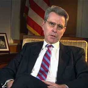 Συνέντευξη βόμβα του πρέσβη των ΗΠΑ: Αναβάθμιση της Ελλάδας λόγω τριών ρωσικών τόξων&nbsp;πολέμου