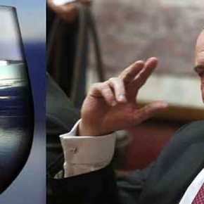 ΤΟ ΑΙΝΙΓΜΑ ΚΑΡΑΜΑΝΛΗ ΓΙΑ ΤΗΝ… ΒΑΡΚΑ ΤΗΣ Ν.Δ. – Ο «όρκος σιωπής» στην ψαροταβέρνα Βράχος, οι… λαθρεπιβάτες και το τελικό&nbsp;«πόρισμα»