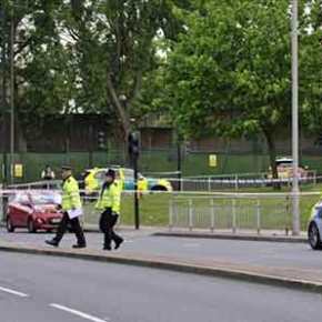 ΝΕΑ ΕΠΙΘΕΣΗ ΣΤΟ ΛΟΝΔΙΝΟ: Τρεις γυναίκες μαχαίρωσαν νηπιαγωγό σε κεντρική&nbsp;λεωφόρο