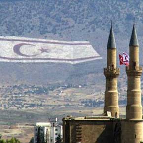 Guardian: Η Βρετανία ασκεί ασφυκτική πίεση σε Ελλάδα- Κύπρο για την διασφάλιση των βάσεων στο νησί-Η κατάπτυστη συνθήκη του&nbsp;1960