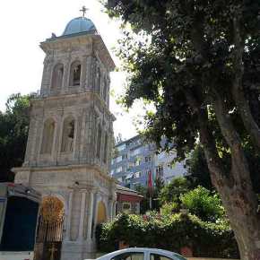 ΟΤΑΝ ΟΙ ΤΟΥΡΚΟΙ ΠΡΟΣΚΥΝΟΥΝ ΤΟΝ… ΑΓΙΟ&nbsp;ΠΑΝΤΕΛΕΗΜΩΝ!!!