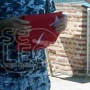 Απίστευτη πρόκληση: Τούρκοι προσπάθησαν να κατεβάσουν την ελληνική σημαία από το Λευκό Πύργο και να υψώσουν την τουρκική!&nbsp;(εικόνες)