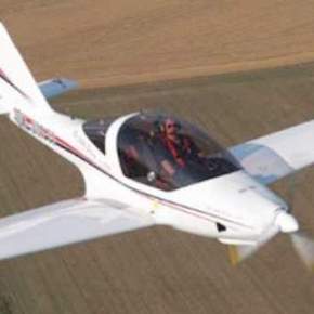 Σμηναγός της ΠΑ αγνοείται μετά από την πτώση αεροσκάφους της Αερολέσχης&nbsp;Λάρισας