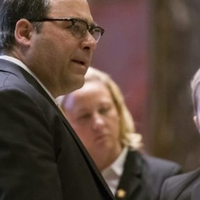 Κι άλλη αποχώρηση ενός Ελληνοαμερικανού από τον Λευκό&nbsp;Οίκο