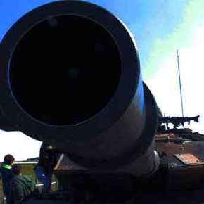 “Η Ελλάδα θα αναγκαστεί να μειώσει τον αριθμό των αρμάτων μάχης”! Ποιος το&nbsp;υποστηρίζει