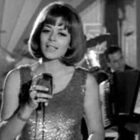 Έφυγε» από τη ζωή η τραγουδίστρια Έλενα&nbsp;Κυράνα