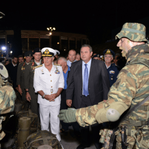 ΙΣΧΥΡΟ ΜΗΝΥΜΑ ΥΕΘΑ: «ΟΙ ΕΝΟΠΛΕΣ ΔΥΝΑΜΕΙΣ ΕΙΝΑΙ Ο ΕΛΛΗΝΙΚΟΣ&nbsp;ΛΑΟΣ»