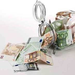 ΤτΕ: Κατά 1,5 δισ. ευρώ μειώθηκαν οι καταθέσεις τον Ιανουάριο&nbsp;2017