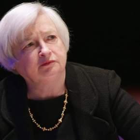 Συμφέρει τον Τραμπ να κρατήσει τη&nbsp;Γέλεν