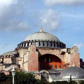 Τα “έχασαν” εντελώς οι Τούρκοι: Μιλούν για τάφους προγόνων τους του 1.500 π.Χ. στην&nbsp;Πόλη!