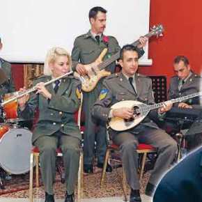 Εάλω (και) ο&nbsp;Στρατός!