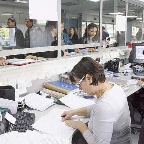 Θετικό κλίμα στις επαφές με θεσμούς για αξιολόγηση και κινητικότητα στο&nbsp;Δημόσιο