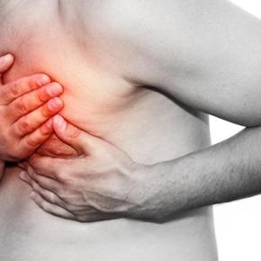 Καρδιά: Τα 11 συμπτώματα που απαγορεύεται να&nbsp;αγνοήσετε