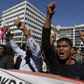 Τους τελείωσαν οι Έλληνες: Μόνο πακιστανοί στην εκδήλωση κατά της Χρυσής Αυγής στον Ασπρόπυργο –&nbsp;ΒΙΝΤΕΟ