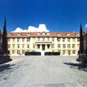 Πέθανε η καθηγήτρια Φ. Μπουλούτα – Είχε απολυθεί από το Κολλέγιο Αθηνών συγκρουόμενη με το καθεστώς «Αριστείας» του&nbsp;Σαμαρά