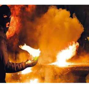 «Επιστράτευση» στο Πολυτεχνείο – Ραντεβού για πόλεμο έδωσαν οι&nbsp;Αναρχικοί