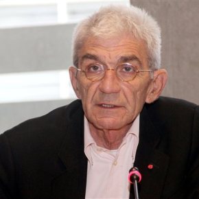 ΜΠΟΥΤΑΡΗΣ ΓΙΑ ΤΟ ΟΤΙ ΑΠΟΚΑΛΕΣΕ ΤΑ ΣΚΟΠΙΑ «ΜΑΚΕΔΟΝΙΑ»: Ε, ΛΟΙΠΟΝ, ΜΟΥ ΞΕΦΥΓΕ. ΝΑ ΖΗΤΗΣΩ ΣΥΓΓΝΩΜΗ ΑΠΟ&nbsp;ΠΟΙΟΝ;