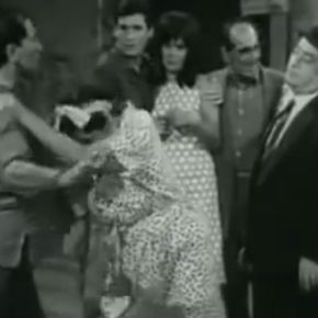 Κυριάκος Ζήκος, Αλέξης Ρίζος και στη μέση η Σπυράκι: Μαλώνεις,&nbsp;ρε;