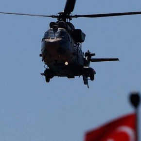 VIDEO: Η ΣΤΙΓΜΗ ΠΟΥ ΤΟ ΤΟΥΡΚΙΚΟ ΕΛΙΚΟΠΤΕΡΟ ΠΕΤΑ ΠΑΝΩ ΑΠΟ ΤΑ&nbsp;ΙΜΙΑ