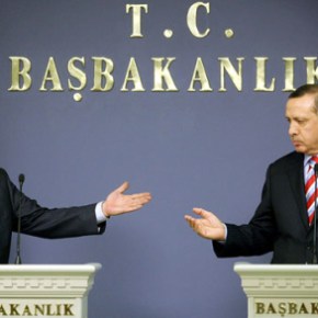 Οι υποκλοπές των συνδιαλέξεων υου Καραμανλή την περίοδο 2005-2006 και η Τουρκία&nbsp;!!