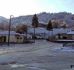 ΧΙΟΝΙΖΕΙ ΣΤΗΝ ΑΤΤΙΚΗ – Στα «λευκά» Πάρνηθα, Καστοριά, Καλαμπάκα και Φλώρινα (ΕΙΚΟΝΕΣ –&nbsp;ΒΙΝΤΕΟ)