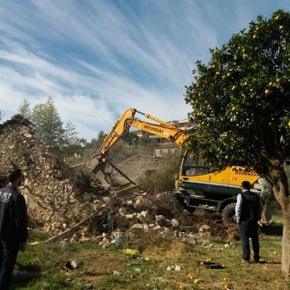 Αλβανία: Τα κρατικά μηχανήματα συνέχισαν τις κατεδαφίσεις στη Χιμάρα&nbsp;(φωτο)